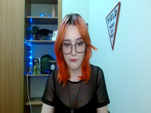 Live sex webcam photo for Red_Ada #274400265