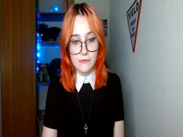 Live sex webcam photo for Red_Ada #274422470