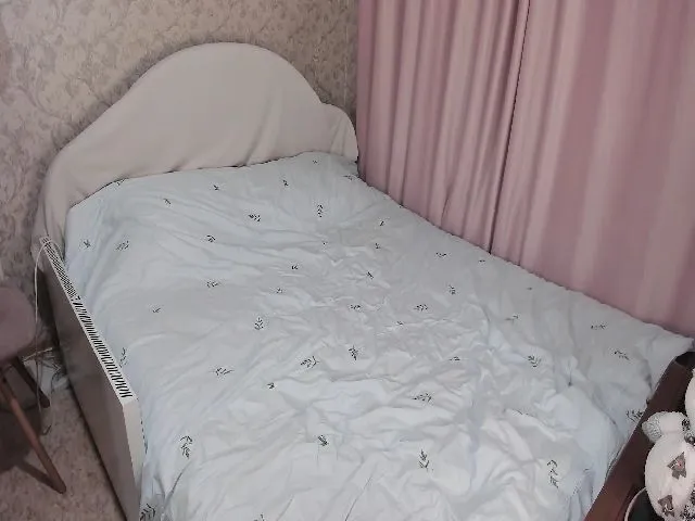 Live sex webcam photo for Red_Canary #271825668