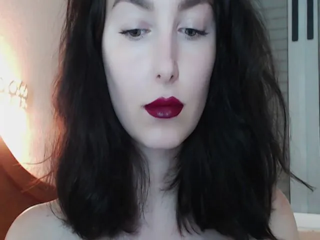 Live sex webcam photo for Red_Lips_Girl #273236640