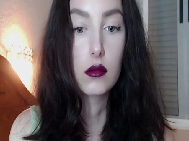 Live sex webcam photo for Red_Lips_Girl #273265031