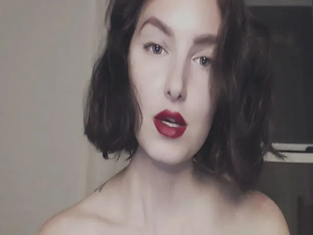 Live sex webcam photo for Red_Lips_Girl #273565693