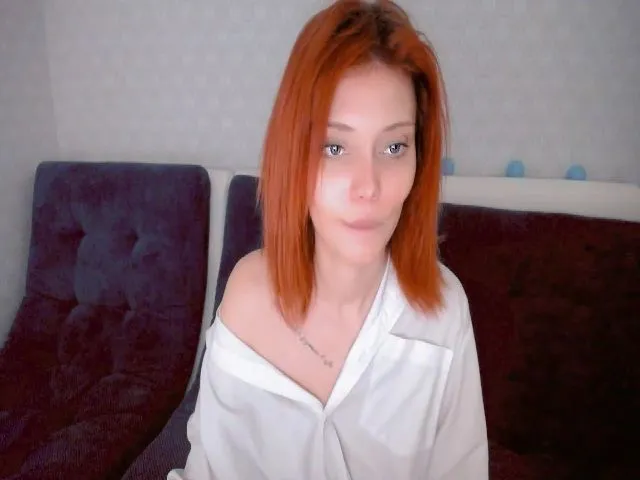 Live sex webcam photo for ReddFoxess #272288854