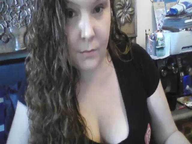 Live sex webcam photo for Redheadlove1_ #272012483