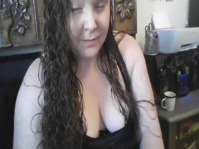 Live sex webcam photo for Redheadlove1_ #272087547