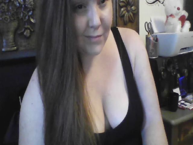 Live sex webcam photo for Redheadlove1_ #272115104