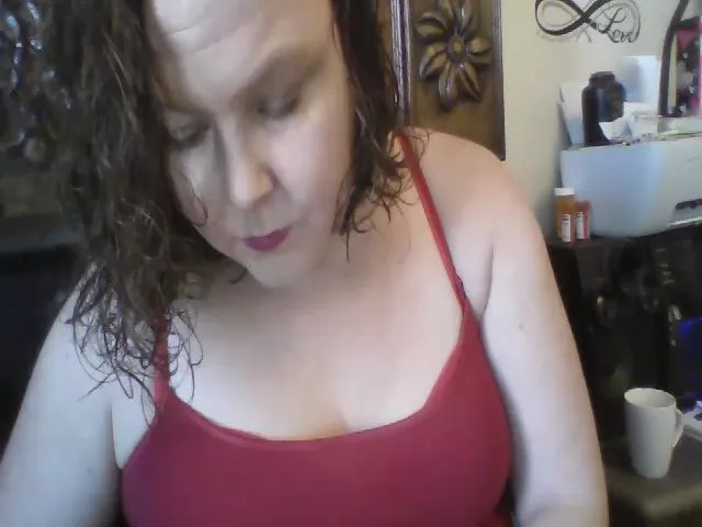 Live sex webcam photo for Redheadlove1_ #272557043