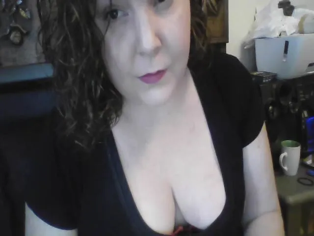 Live sex webcam photo for Redheadlove1_ #272648090