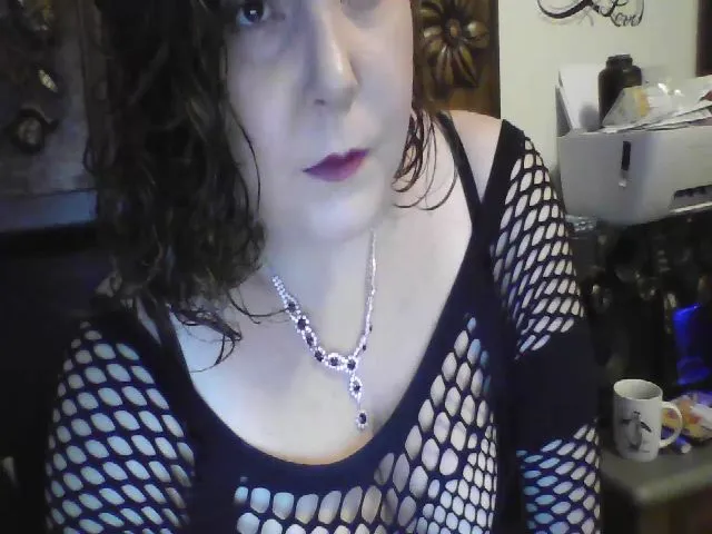 Live sex webcam photo for Redheadlove1_ #272679230