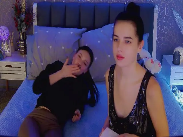 Live sex webcam photo for ReginaVin #271865828