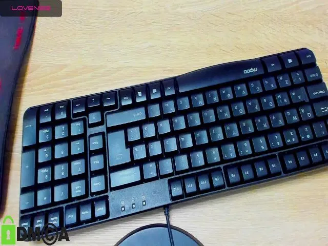 Live sex webcam photo for ReginaWing #273367288