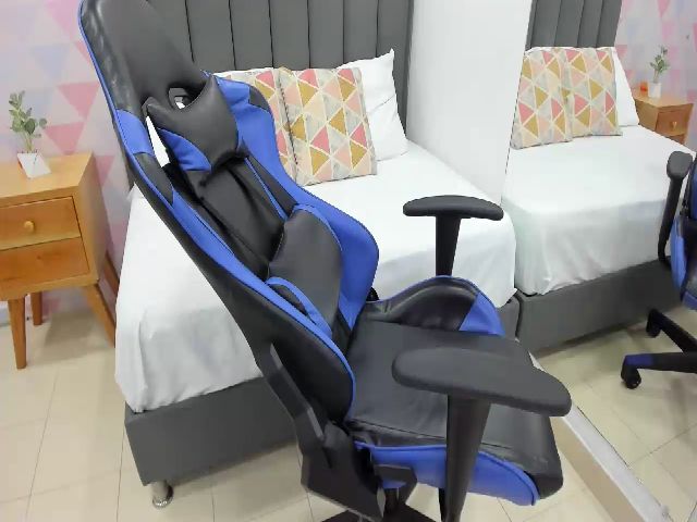 Live sex webcam photo for Renata_t_ #272747330