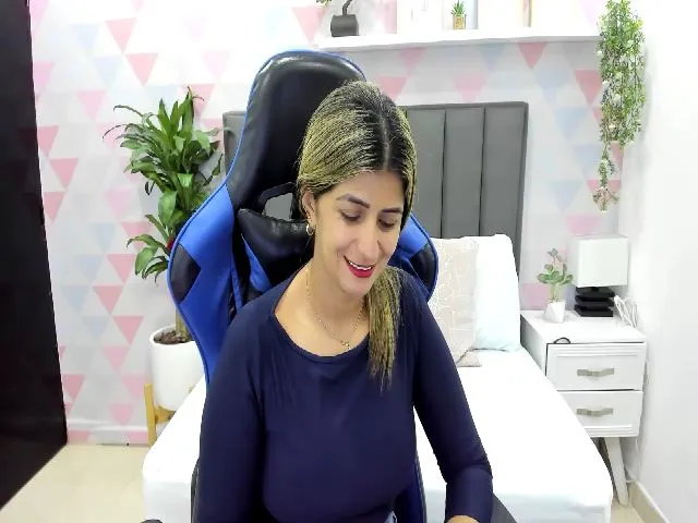 Live sex webcam photo for Renata_t_ #274187969