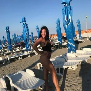 Live sex webcam photo for RianaCrystal #281615042