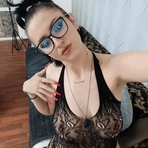 Live sex webcam photo for RiannaBB #278218738