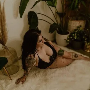 Live sex webcam photo for RileySchembri #290961430