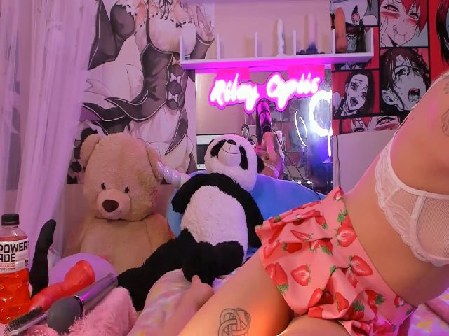 Live sex webcam photo for Riley_Cyriis #271752418