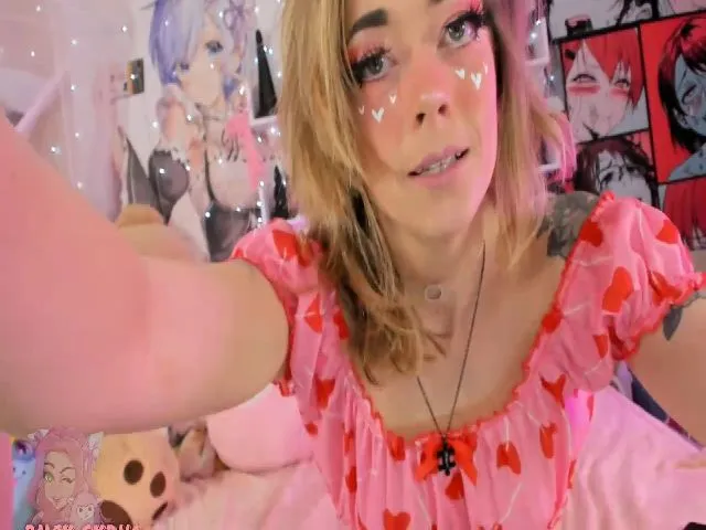 Live sex webcam photo for Riley_Cyriis #272257249