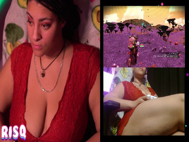 Live sex webcam photo for RisqueeSlayyy #272248707