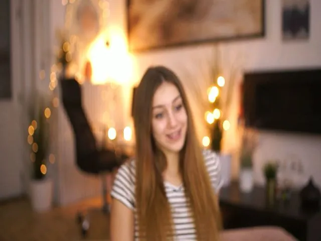 Live sex webcam photo for RivenRose #272228966