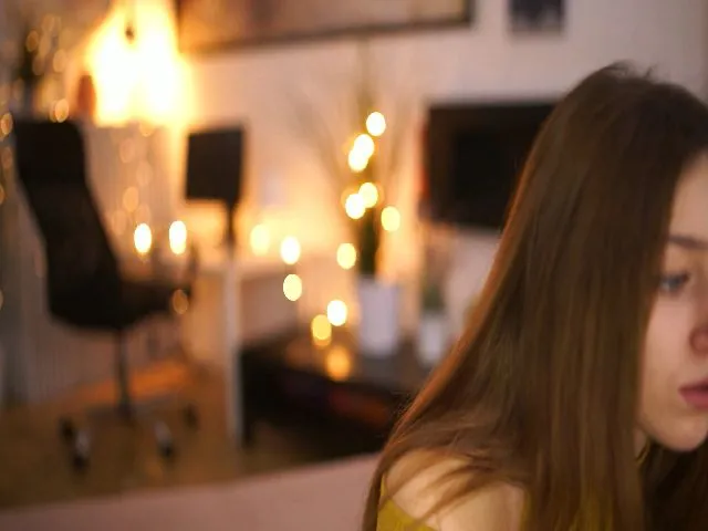 Live sex webcam photo for RivenRose #272265327