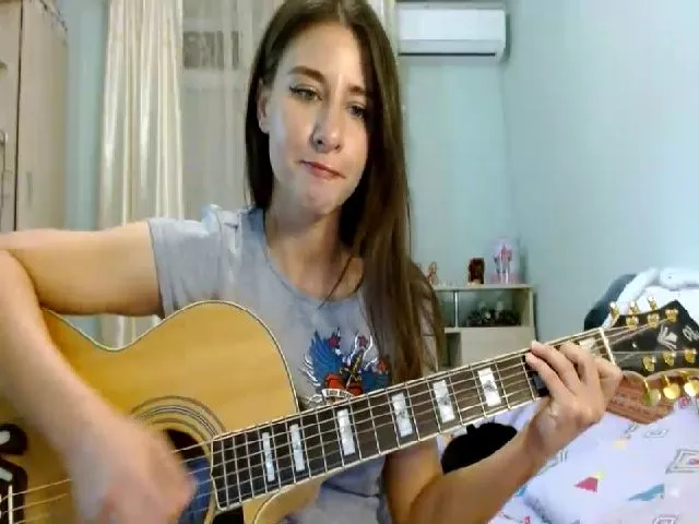 Live sex webcam photo for RockGoddesss #273171724