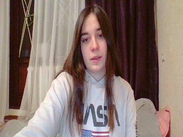 Live sex webcam photo for RocknKitty_ #272715358