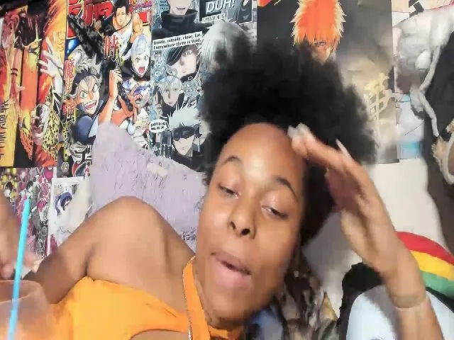 Live sex webcam photo for Rocxxxy #272566250