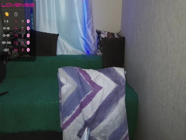 Live sex webcam photo for Roffelsa #271894829