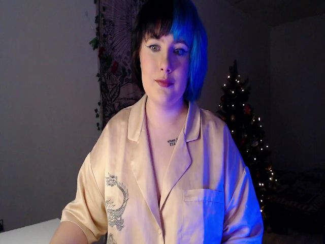 Live sex webcam photo for RoomOfGhosts #271795734