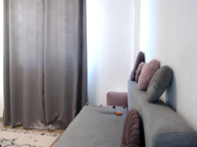 Live sex webcam photo for Rose229 #274055666