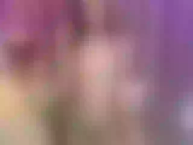Live sex webcam photo for RoseArianna #274419689