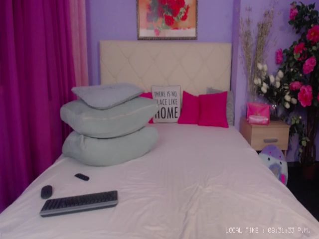 Live sex webcam photo for RoseHope #272874589