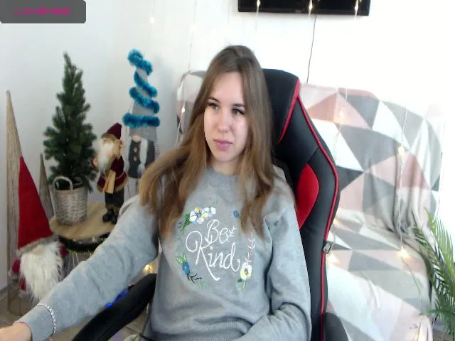 Live sex webcam photo for RoseMoet #271893821