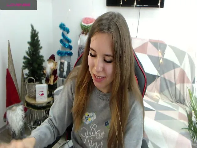 Live sex webcam photo for RoseMoet #271908575