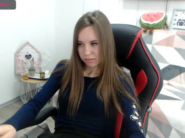 Live sex webcam photo for RoseMoet #272487633