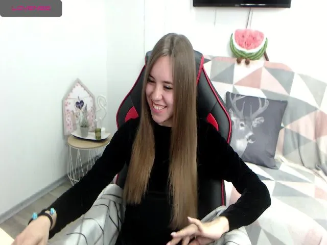 Live sex webcam photo for RoseMoet #272874889