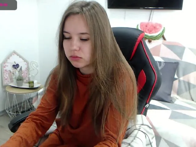 Live sex webcam photo for RoseMoet #273031919