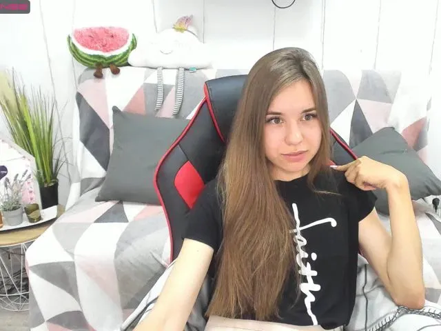Live sex webcam photo for RoseMoet #273868963