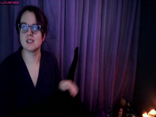 Live sex webcam photo for RoseWinters1 #274609944