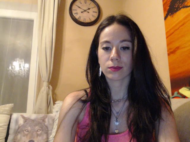 Live sex webcam photo for RoselynMoon #273640183