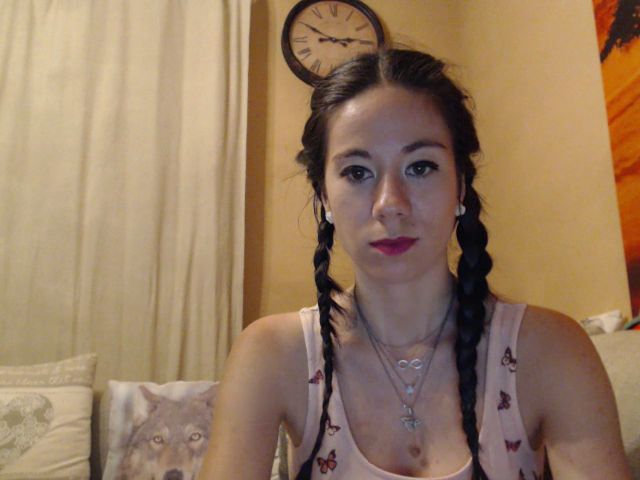 Live sex webcam photo for RoselynMoon #273650120