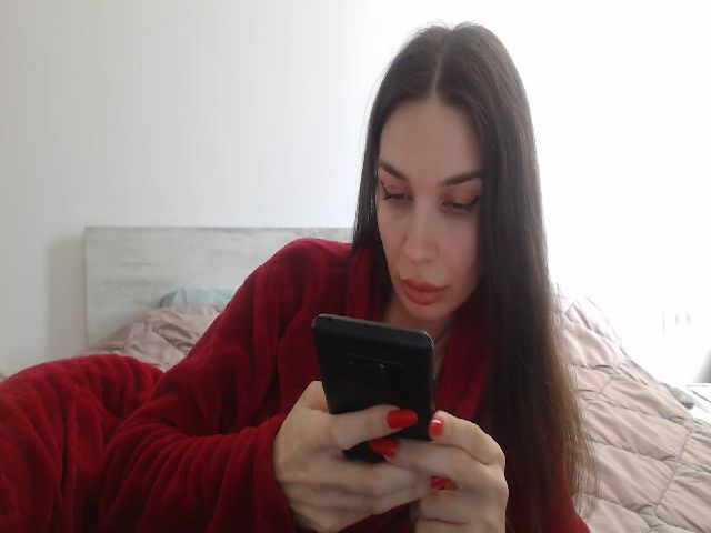 Live sex webcam photo for RosesLovee #272788009