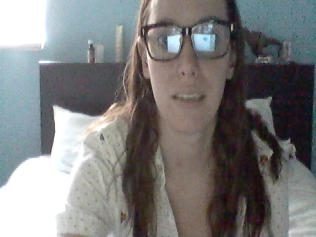 Live sex webcam photo for Roseycheeks22 #272377397