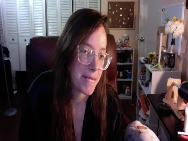 Live sex webcam photo for Roseycheeks22 #273362569