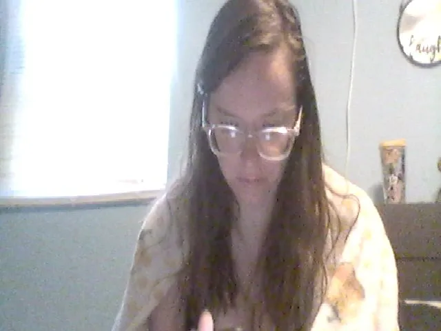 Live sex webcam photo for Roseycheeks22 #273374323