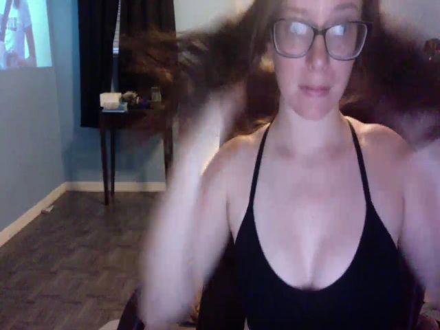 Live sex webcam photo for Roseycheeks22 #274071663