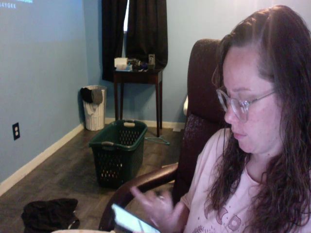 Live sex webcam photo for Roseycheeks22 #274098983