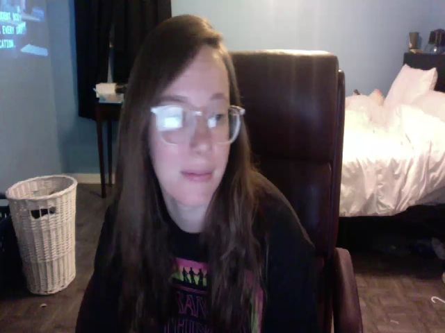 Live sex webcam photo for Roseycheeks22 #274143706