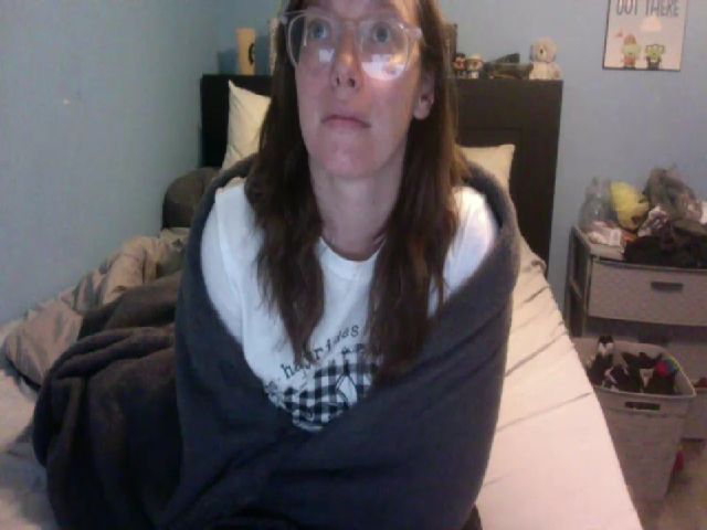 Live sex webcam photo for Roseycheeks22 #275126851